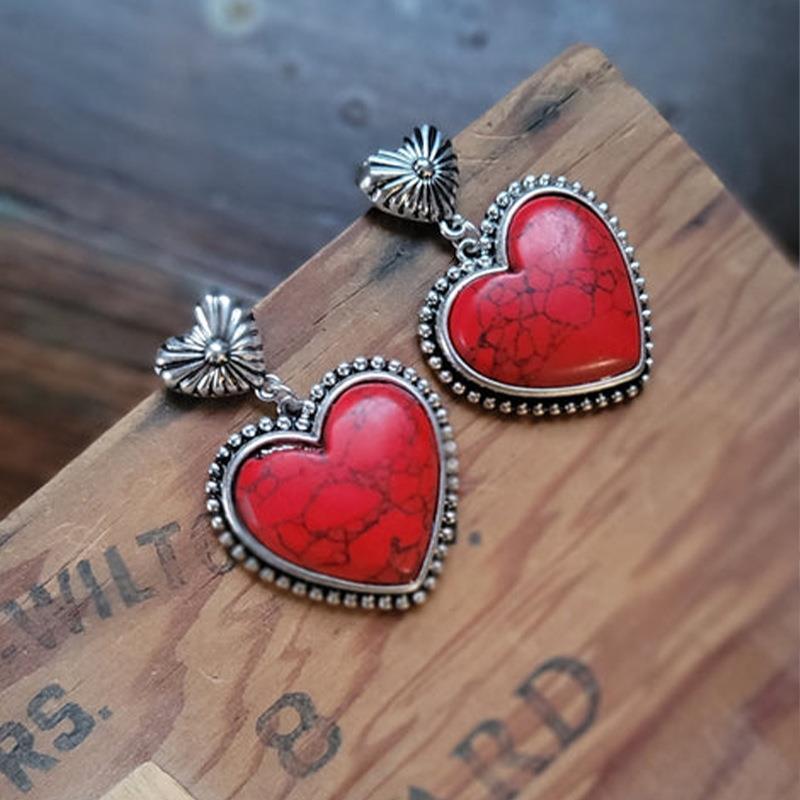 Women's Retro Turquoise Heart-shaped Earrings